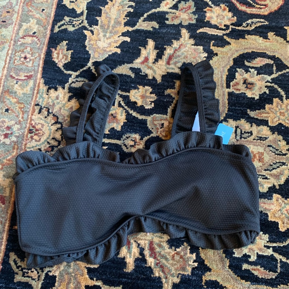 Black cupshe swimsuit top
